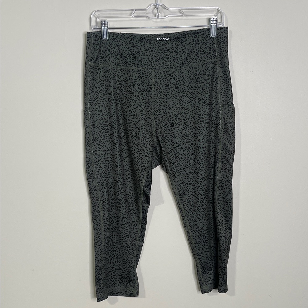 Tek Gear Green Leopard Print Leggings